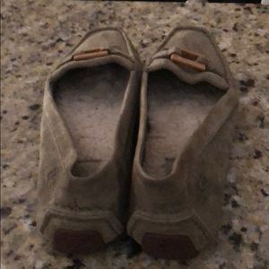 Ugg olive green suede loafers size 8